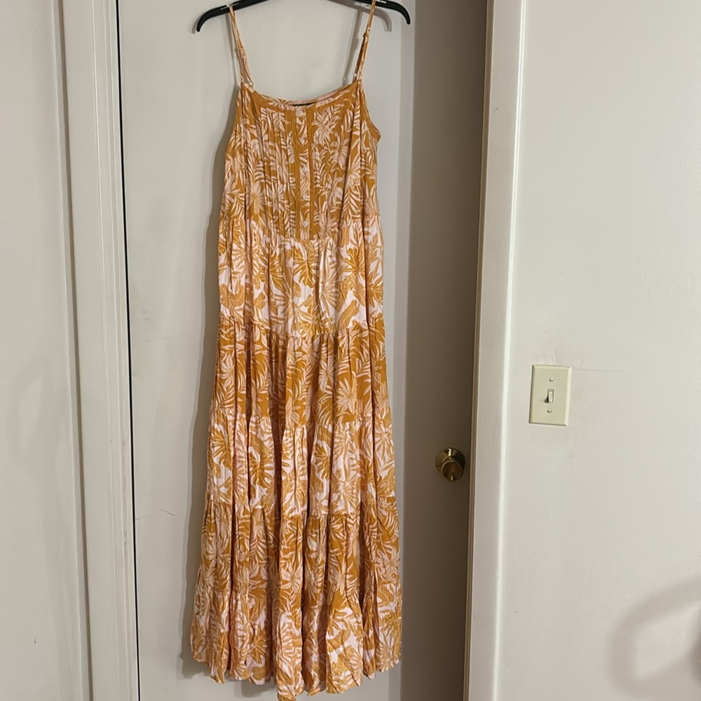 Jessica Simpson Alanis Tier Dress in Palm Bliss